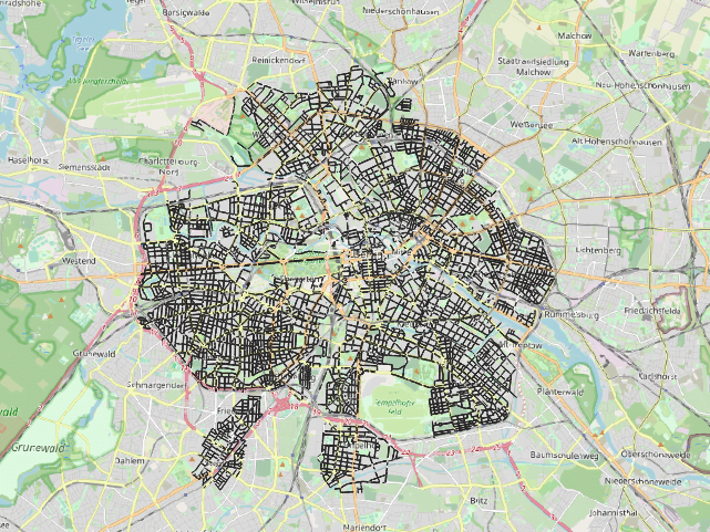 Das Bild stellt die Parkraumkartierung im Bereich des Berliner S-Bahn-Ringes und angrenzenden Gebieten dar. Zu sehen ist eine Stadtkarte von Berlin mit zahlreichen schwarz markierten Straßen und Bereichen im Zentrum der Stadt.